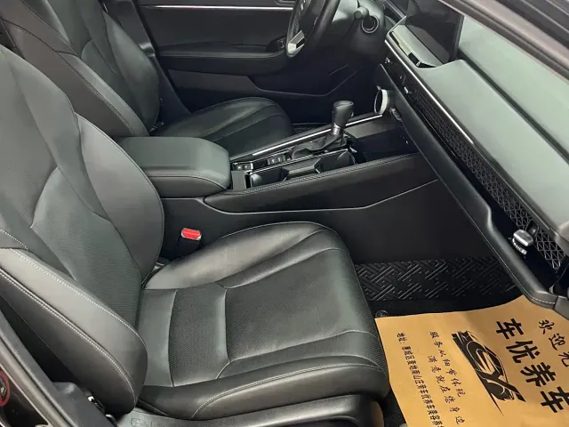 Honda Accord — Фото автомобиля 21