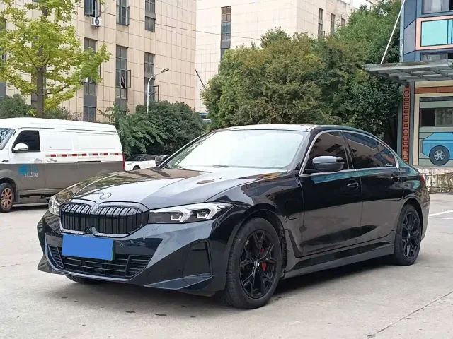 Фотография автомобиля — BMW i3