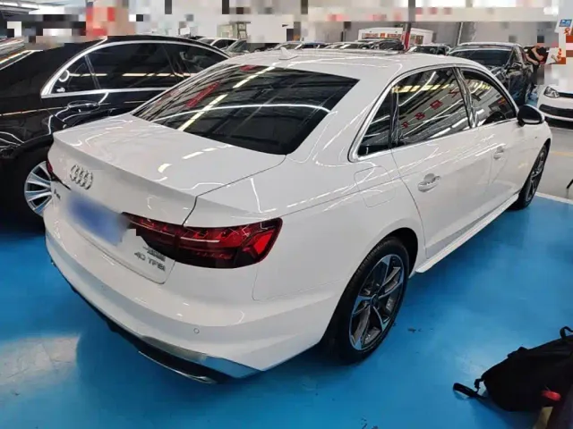 Audi A4L — Фото автомобиля 6