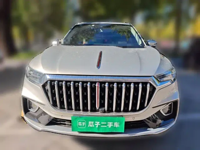 Hongqi HS5 — Фото автомобиля 2