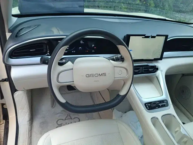 Geely Starry Wish — Фото автомобиля 2