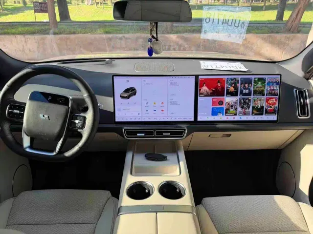 Li Auto L9 — Фото автомобиля 6