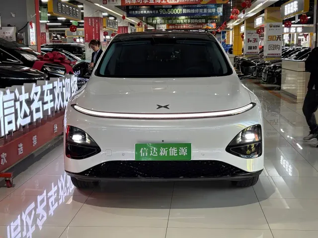 Xpeng G6 — Фото автомобиля 2