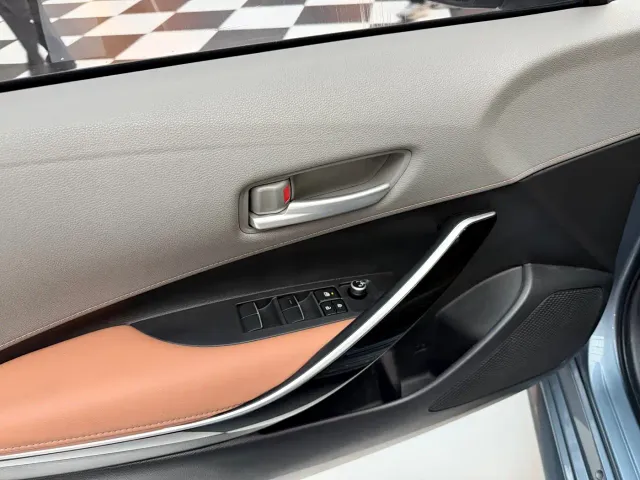 Toyota Levin 2023 Smart Hybrid 1.8L Sport Edition — Фото автомобиля 6