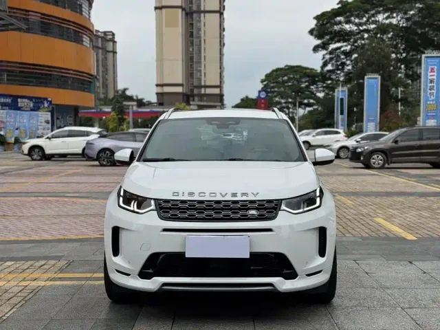 Land Rover Discovery Sport — Фото автомобиля 2
