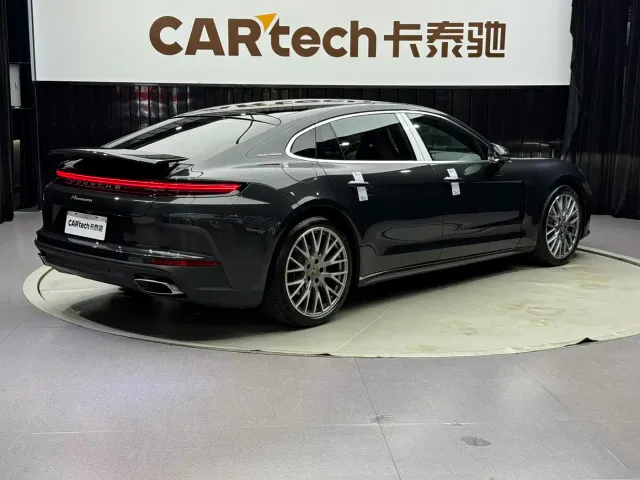 Porsche Panamera — Фото автомобиля 4