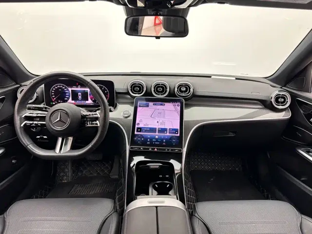 Mercedes-Benz C-Class — Фото автомобиля 10