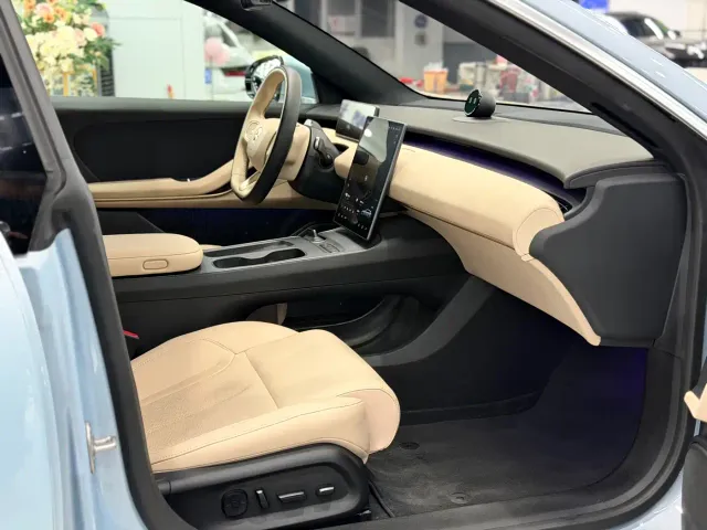 Nio ET5 Touring — Фото автомобиля 8