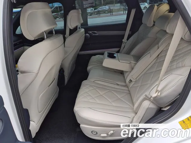 Genesis GV80 — Фото автомобиля 13