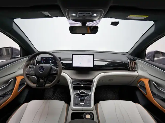 BYD Song Pro — Фото автомобиля 10
