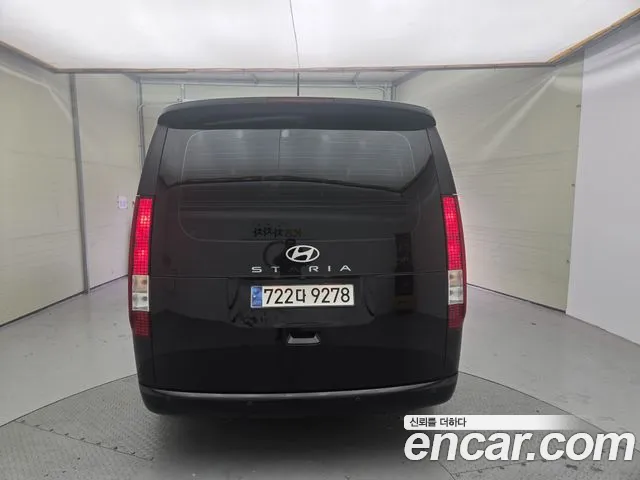 Hyundai Staria — Фото автомобиля 3