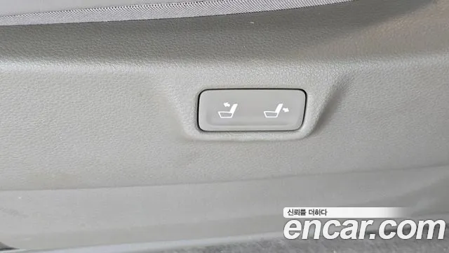 Kia Carnival — Фото автомобиля 26