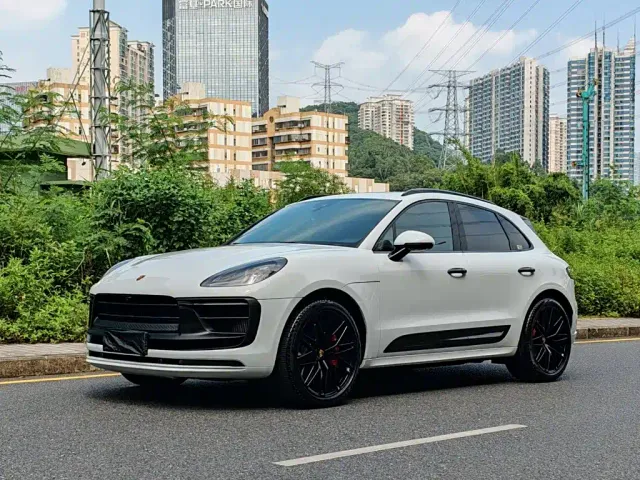 Фотография автомобиля — Porsche Macan