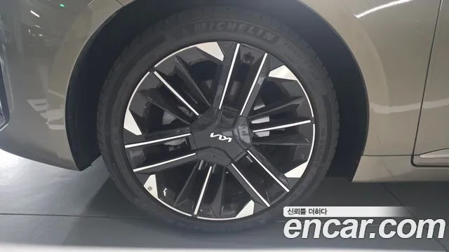 Kia K8 K8 (New) Hybrid — Фото автомобиля 5