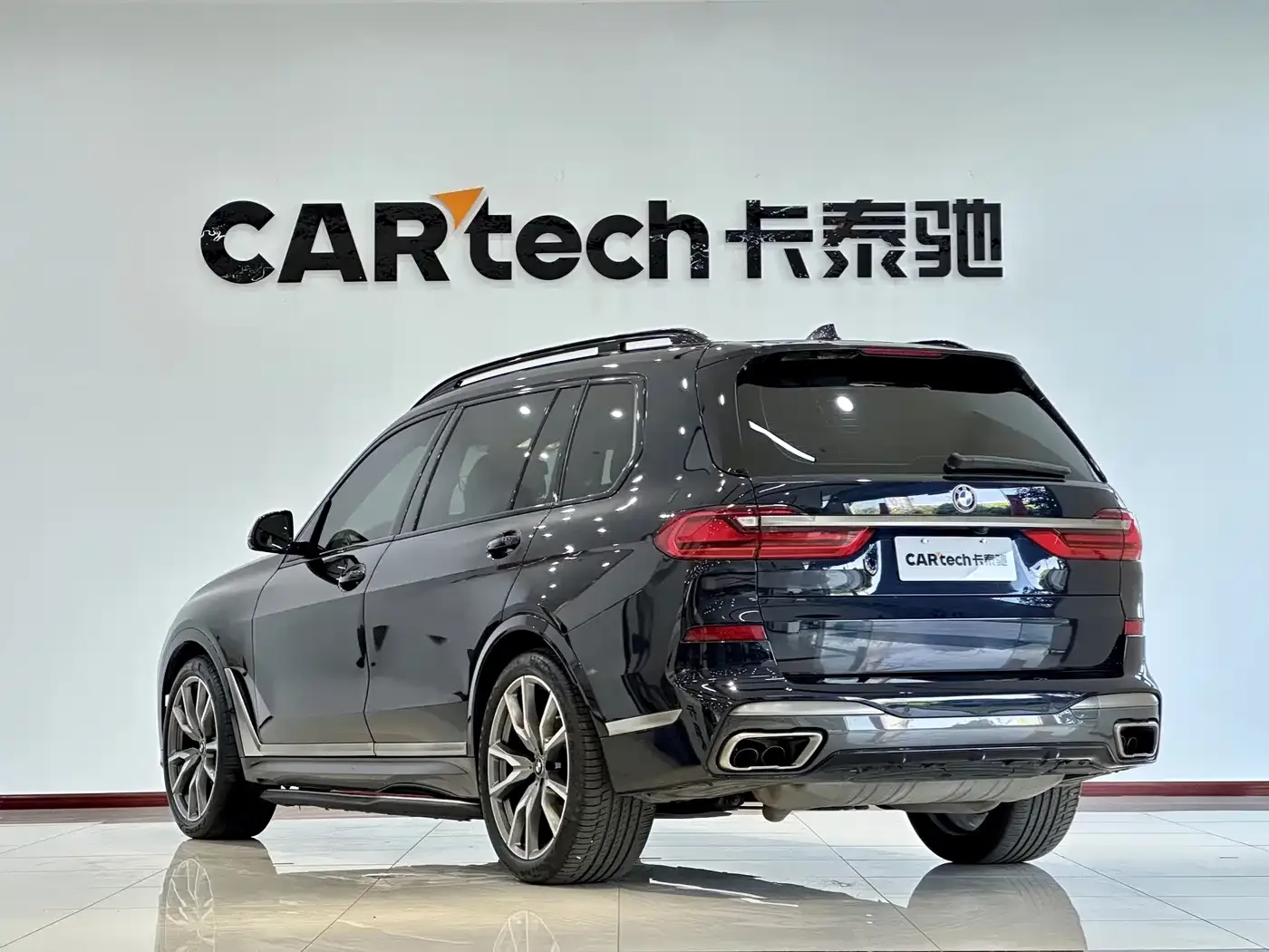 BMW BMW X7 2022 xDrive M50i — Фото автомобиля 24