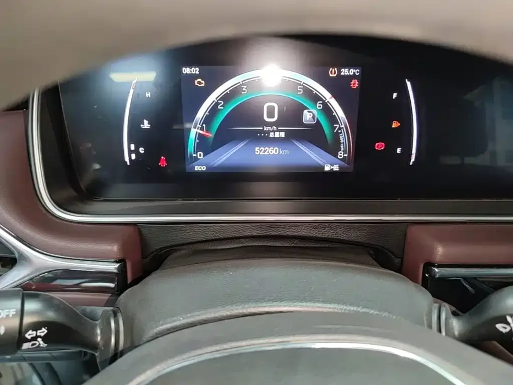 GAC Trumpchi Trumpchi M6 2023 PRO 270T DCT Elite Edition — Фото автомобиля 11