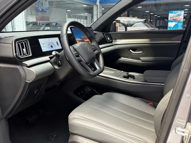 BYD Song Pro — Фото автомобиля 7