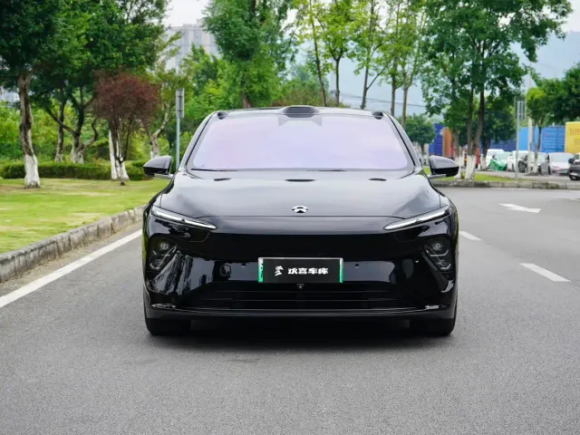 Nio ET7 — Фото автомобиля 2