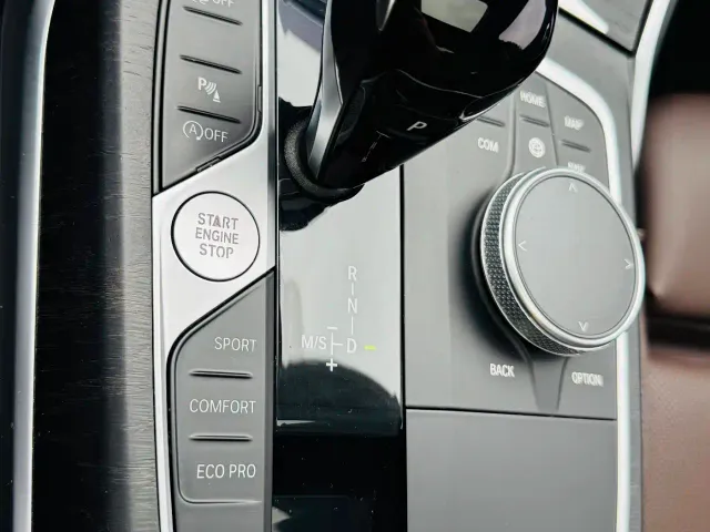 BMW 3 Series — Фото автомобиля 14