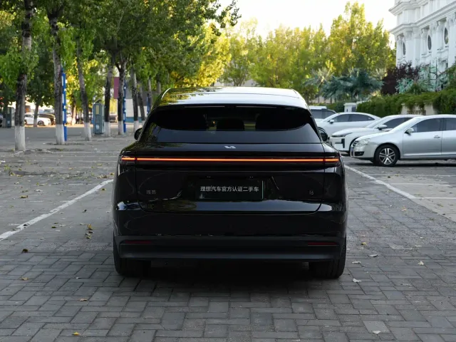 Li Auto i6 — Фото автомобиля 6