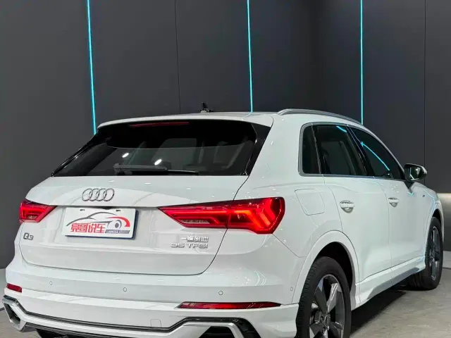 Audi Q3 — Фото автомобиля 8