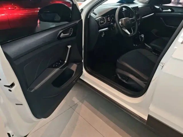 Volkswagen Tharu — Фото автомобиля 15