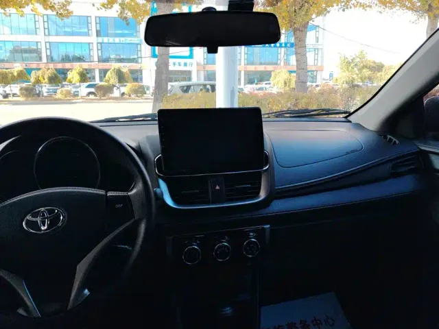 Toyota YARiS L Zhi Xuan — Фото автомобиля 13
