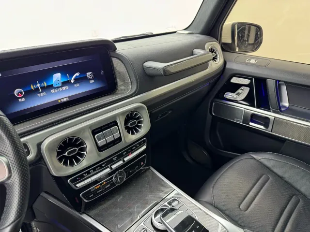 Mercedes-Benz G-Class — Фото автомобиля 17
