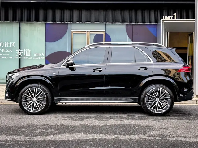 Mercedes-Benz GLE-Class AMG — Фото автомобиля 3