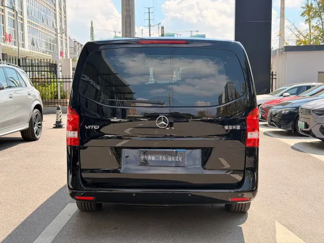 Mercedes-Benz Vito — Фото автомобиля 9