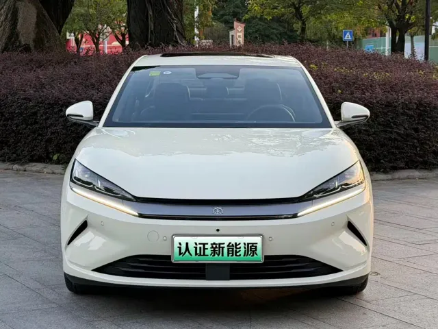 BYD Qin L — Фото автомобиля 2