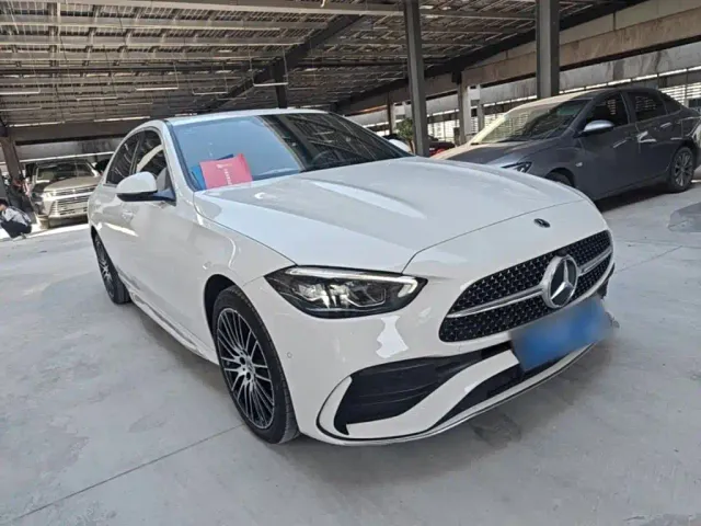 Mercedes-Benz C-Class — Фото автомобиля 3
