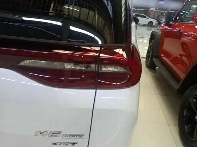 GAC Trumpchi M6 — Фото автомобиля 7
