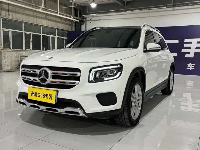 Mercedes-Benz GLB-Class — Фото автомобиля 2