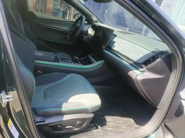 BYD Han — Фото автомобиля 24