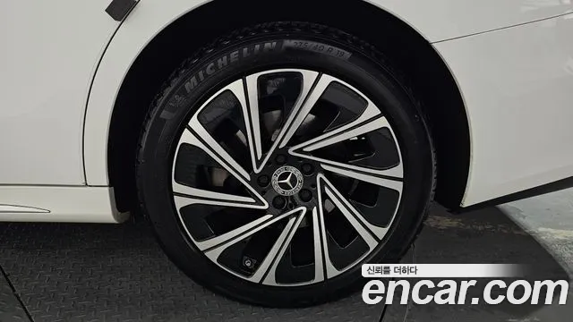 Mercedes-Benz E-Class E-класс W214 E300 4MATIC Exclusive — Фото автомобиля 17
