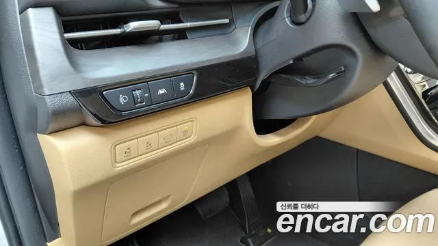Kia Canival Carnival 4 поколение Бензин 9 мест Signature — Фото автомобиля 18