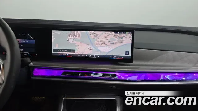 BMW 7-Series 7 серия (G70) 740i sDrive Design Pure Excellence — Фото автомобиля 4
