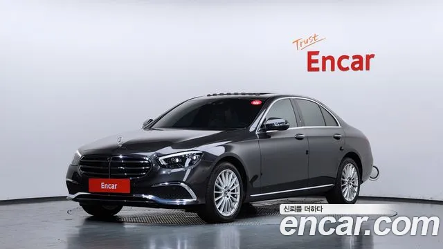 Фотография автомобиля — Mercedes-Benz E-Class W213