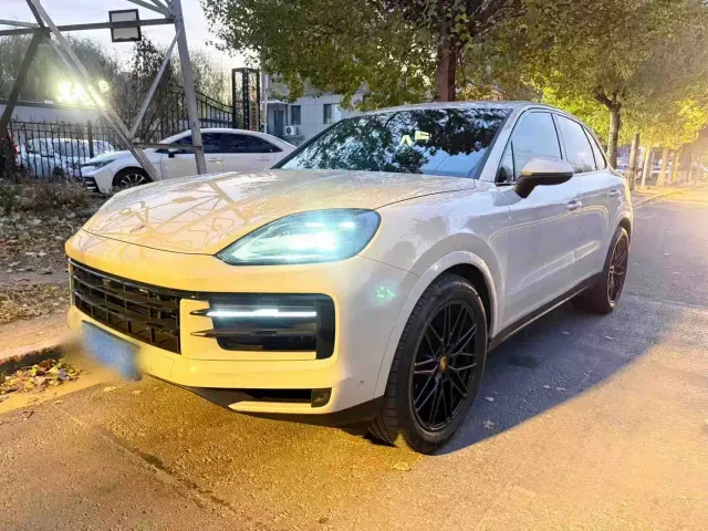 Фотография автомобиля — Porsche Cayenne