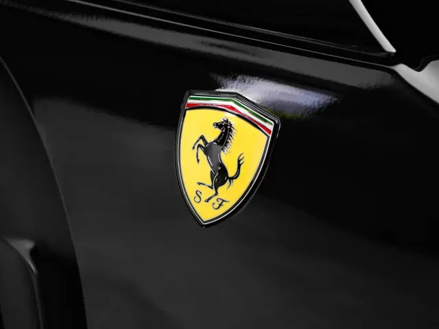 Ferrari Purosangue — Фото автомобиля 8