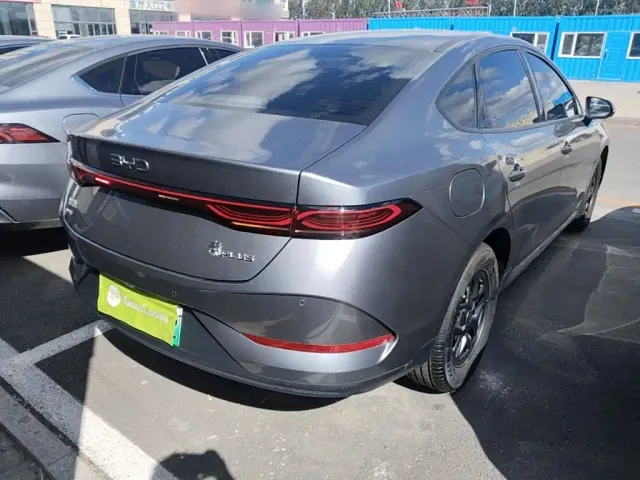 BYD Qin PLUS — Фото автомобиля 6