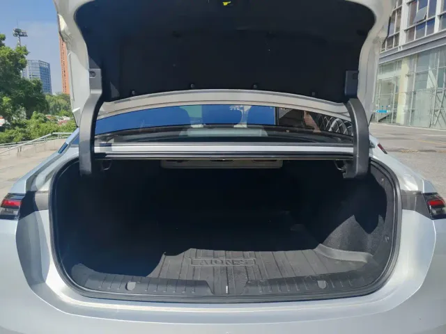GAC Aion S MAX — Фото автомобиля 6