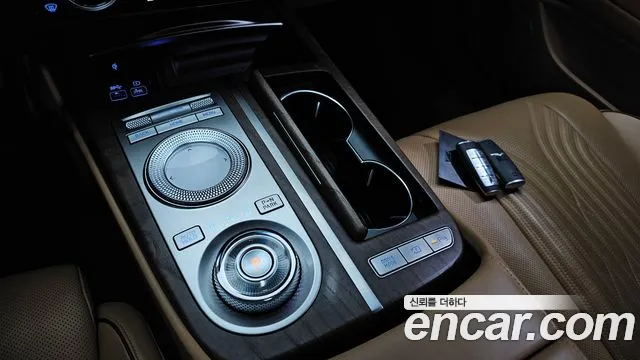 Genesis G80 RG3 — Фото автомобиля 12