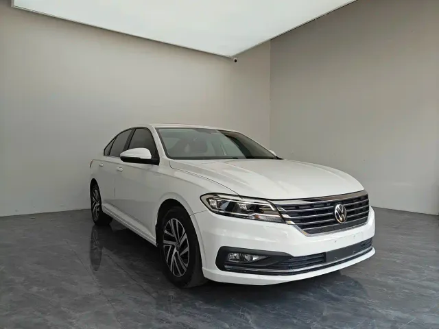Volkswagen Lavida — Фото автомобиля 3
