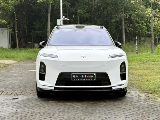 Фотография автомобиля — Nio ES8