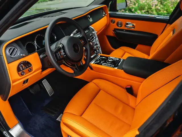 Rolls-Royce Cullinan — Фото автомобиля 12