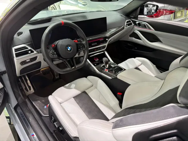 BMW M4 — Фото автомобиля 6