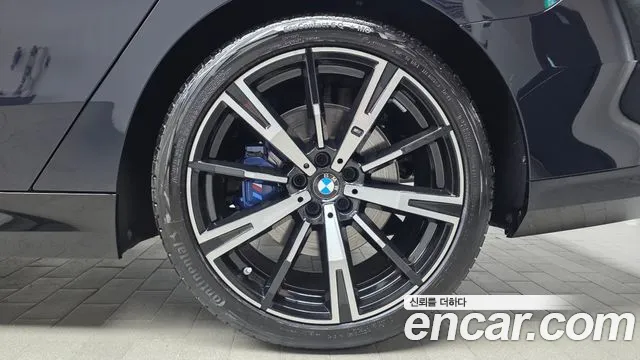 BMW 5-Series 5 серия (G60) 530i xDrive M Sport — Фото автомобиля 19