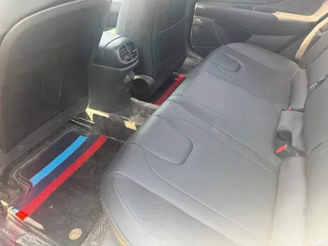 Hyundai Elantra — Фото автомобиля 9